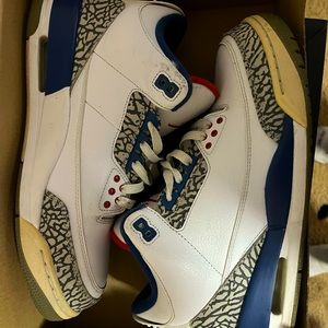 Retro Jordan True Blue 3’s